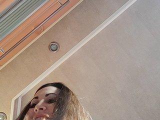 --Darina-- bongacams