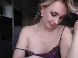 -SashaSexy- bongacams