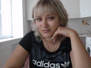 -Sexy-Blonde- bongacams