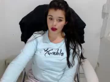 1_sweet_kisses chaturbate