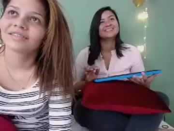 2_hot_axxex chaturbate