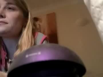 _lily chaturbate