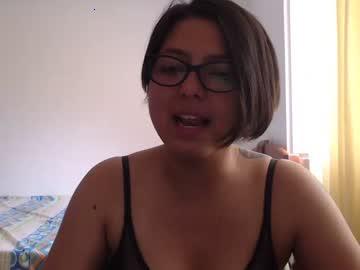 adela27 chaturbate