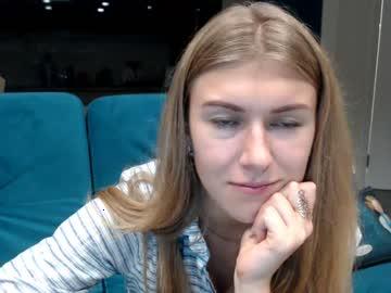 adelina_22 chaturbate