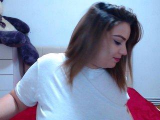 adellineee bongacams