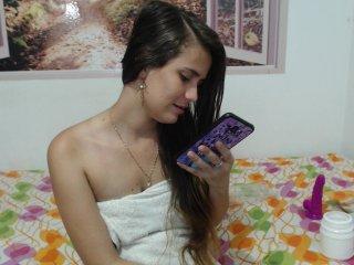 adri-gomez bongacams