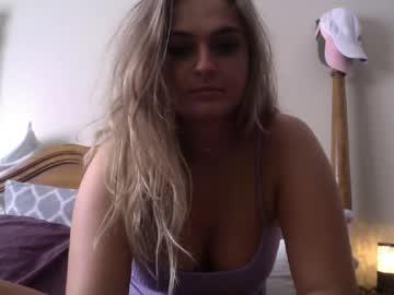 adriana31223 chaturbate