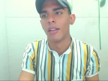 adryan_07 chaturbate