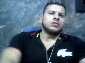 ahotcumx1990quilla chaturbate