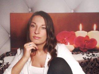 Aisha255 bongacams