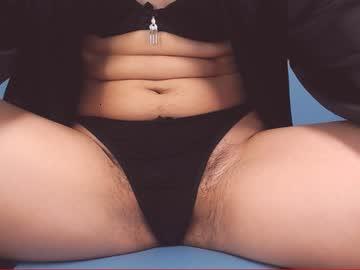 alba_curvy chaturbate