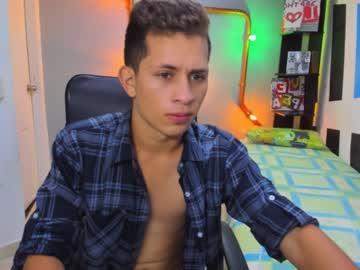 alec_blue chaturbate