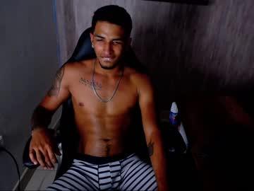 alex_browns chaturbate