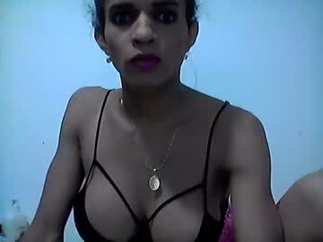 alexafoxxy01 chaturbate