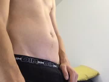 alexmoresex chaturbate