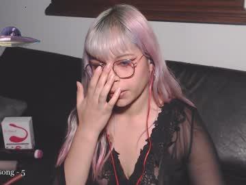 alien_show chaturbate