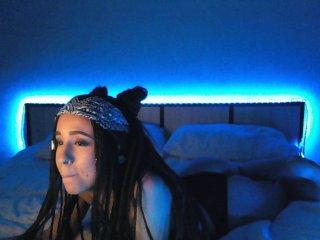 AlliceBong bongacams