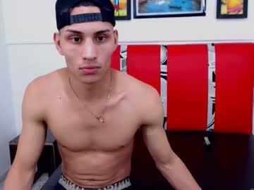 alysson_gomez chaturbate