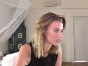 amelieangel chaturbate