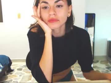 amelieepetit chaturbate