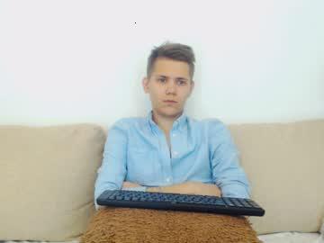 andy_klark chaturbate