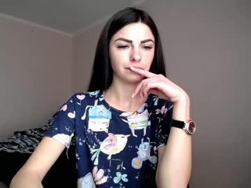 angel_zoe77 chaturbate