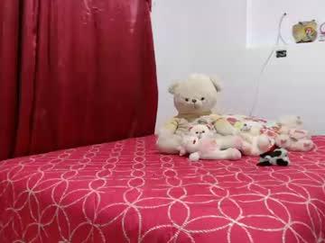 angela_arevalo chaturbate