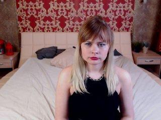 Anika-fox bongacams