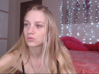 AprilSunny bongacams