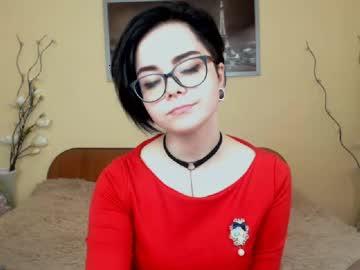 aprilwhiteee chaturbate