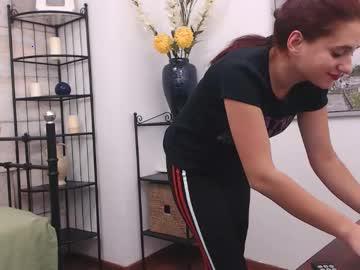 arianaflores chaturbate