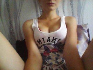 Artanya13 bongacams