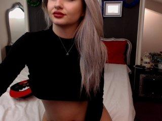 AshleyLunna bongacams