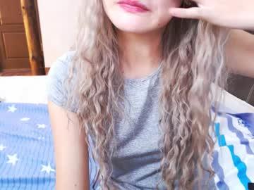 astonishing_dahlia chaturbate