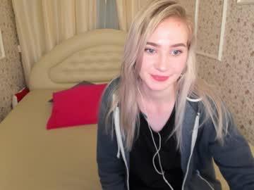 aurorashy chaturbate