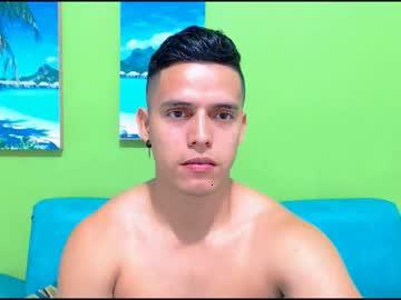 axelboyxxx chaturbate