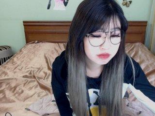 BeautyKinzy bongacams