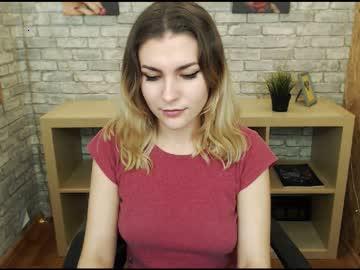 bella_qmis chaturbate