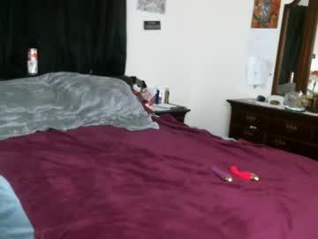 bellaandherfella chaturbate