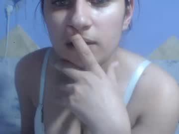 bellasweet03 chaturbate