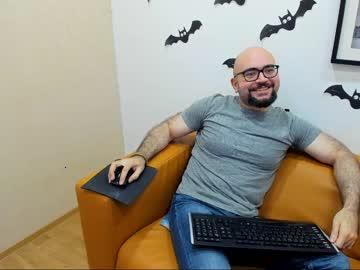 bernardgollows chaturbate