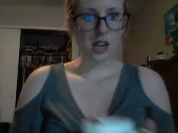 bigbootybella04 chaturbate