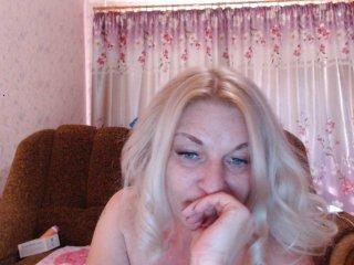 blondanna bongacams