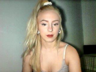 blondelola bongacams