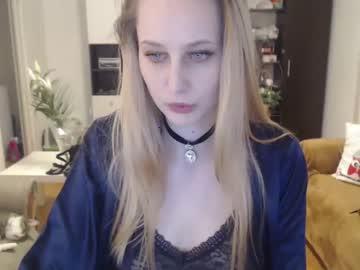 blondenatasha chaturbate