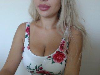 blondpamell bongacams