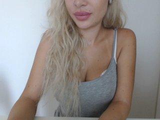 blondpamell bongacams