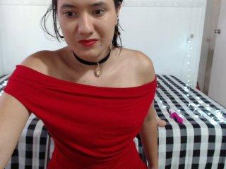 blushinggirl bongacams