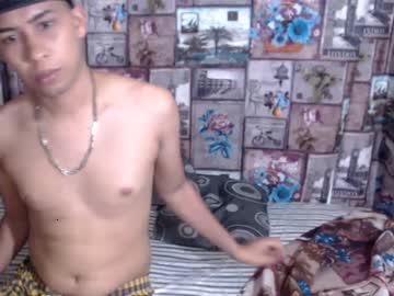 boy_cumhot12 chaturbate