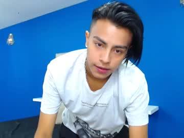 boy_latin_hotx chaturbate